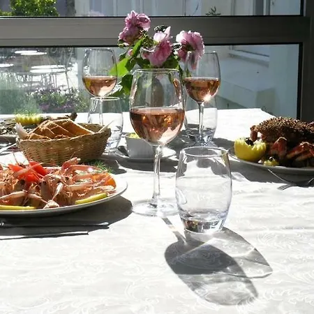 Du Cabestan Hotel 3*